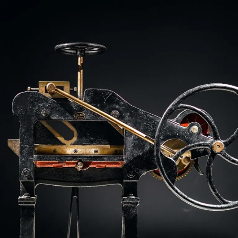 Optimiser vos opérations avec une table de perçage taraudage adaptée à l’industrie